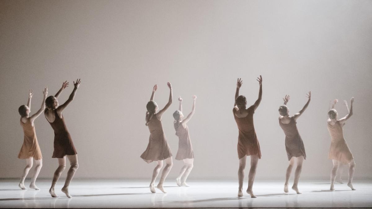 The Art of Not Looking Back - Hofesh Shechter © Agathe Poupeney/OnP